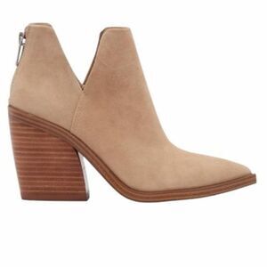 Vince-camuto Women's Tan and Brown Boots
